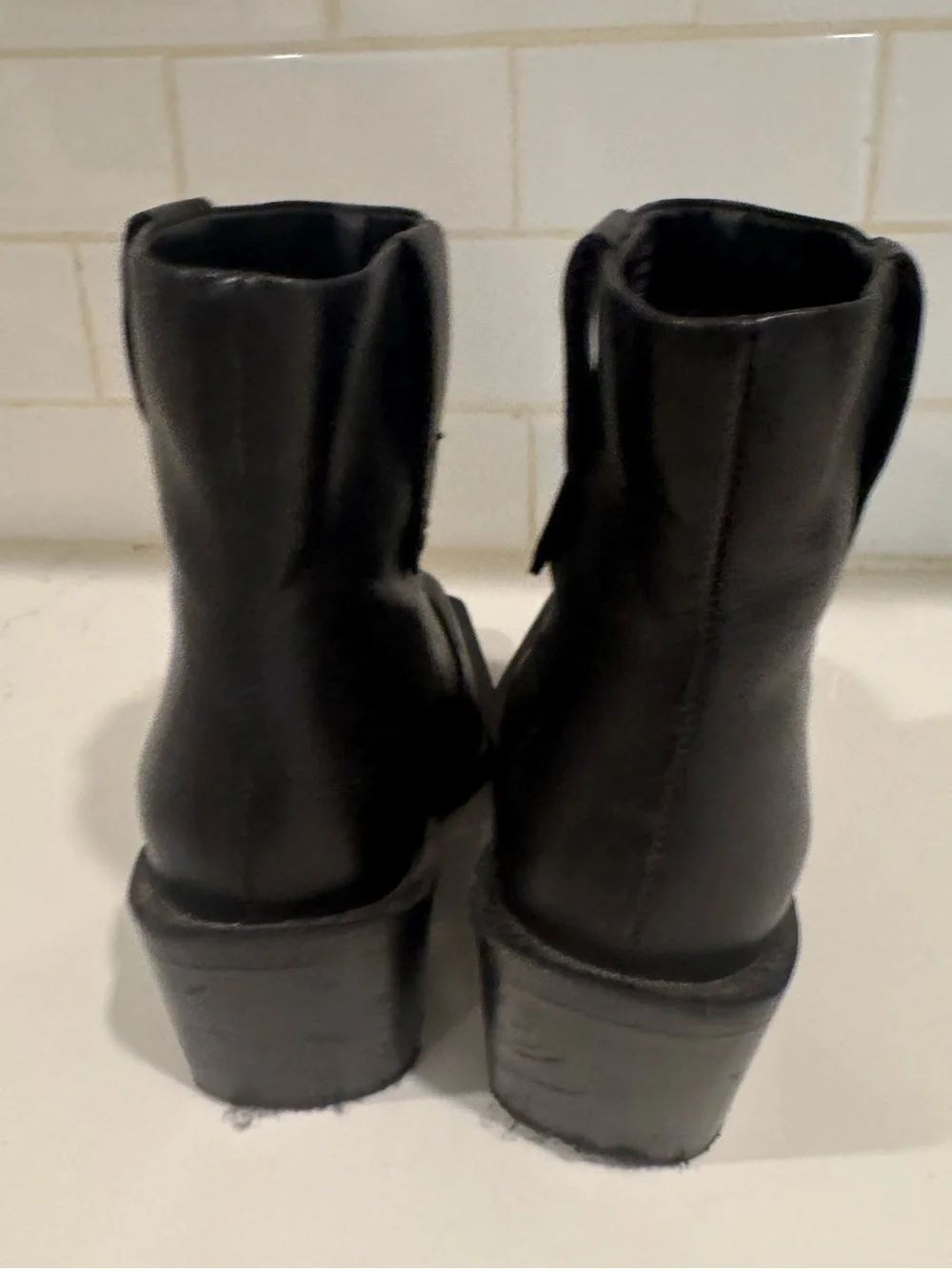 Mango Black Square-Toe Leather Ankle Booties Size 37 (7)
